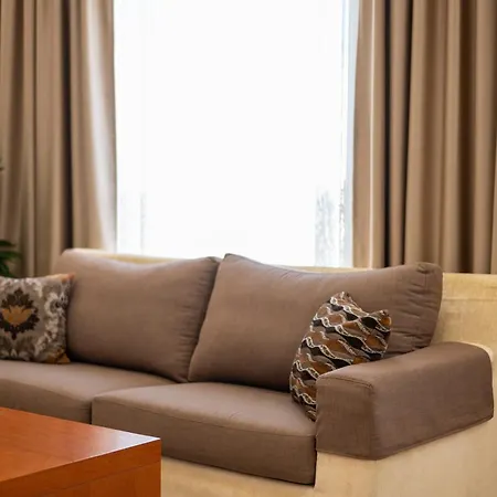 Natalia's Nest Αμπάβρης