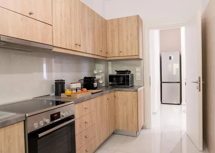 Natalia's Nest Ampavris