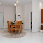 Apartament Natalia's Nest Ampavris