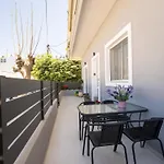 Natalia's Nest Apartament Ampavris
