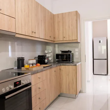 Natalia's Nest Ampavris